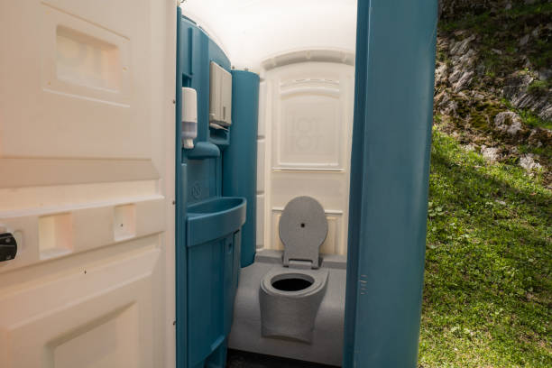 Best Restroom Trailer for Weddings  in Donna, TX